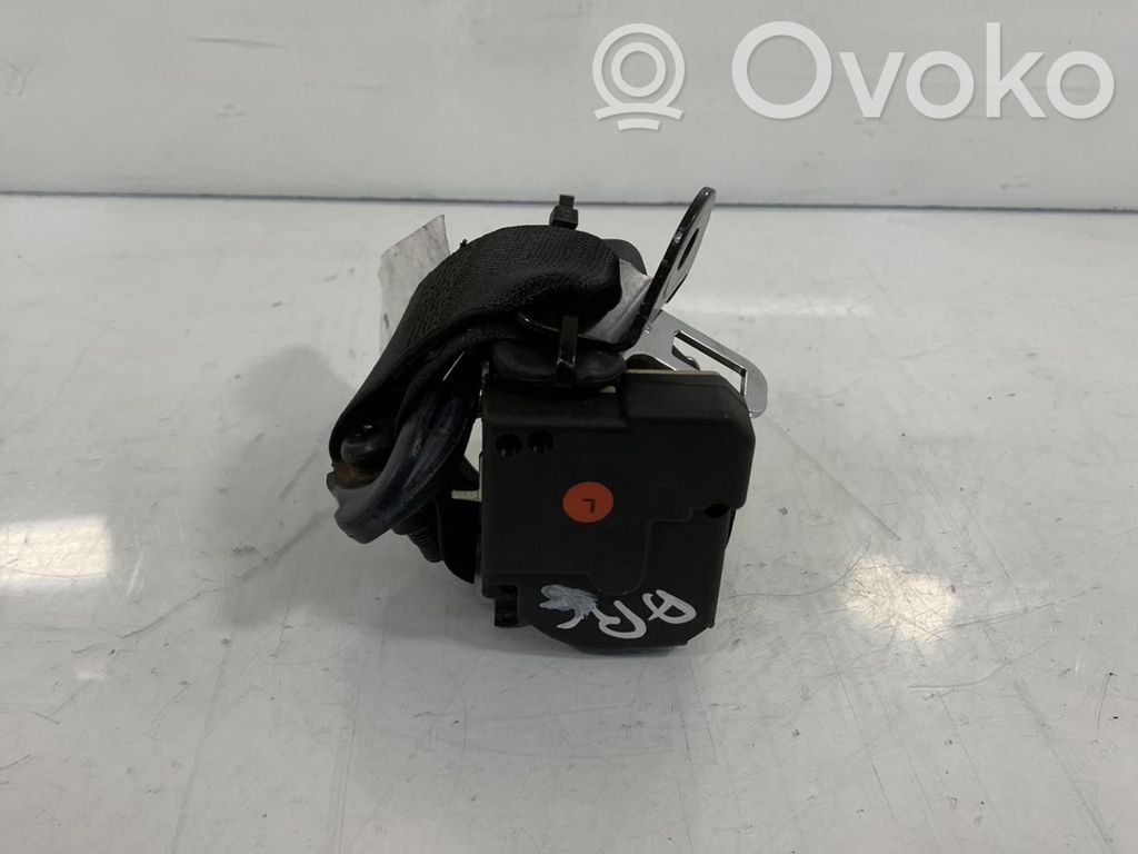 Opel Corsa C Cinturón trasero 