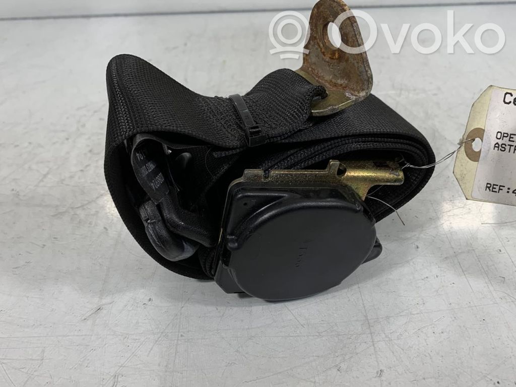 Opel Astra F Cinturón trasero 