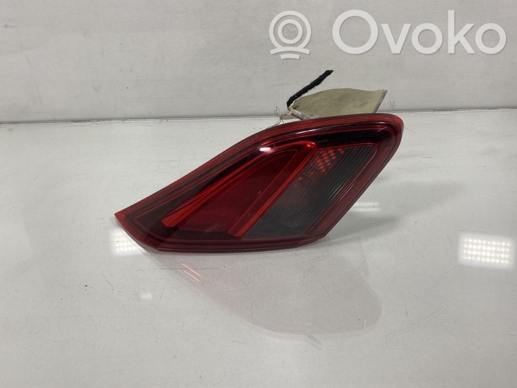 Opel Corsa E Tailgate rear/tail lights 