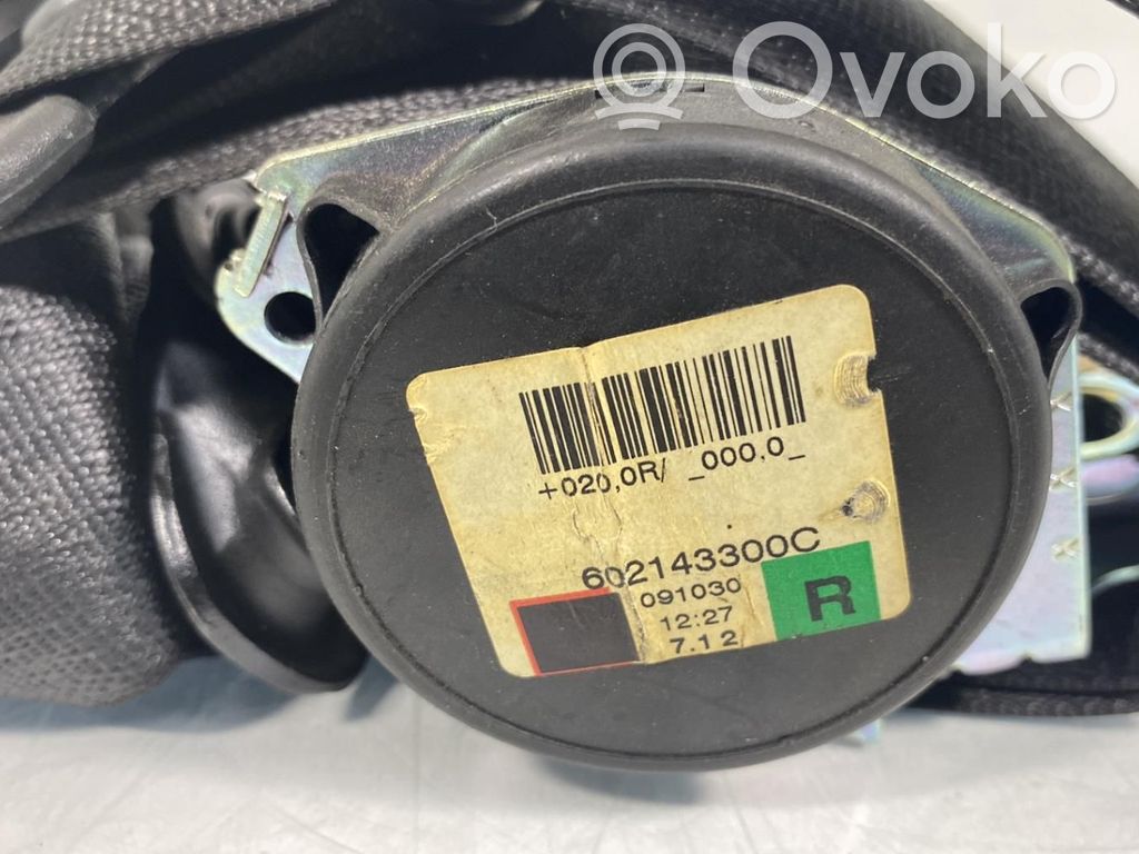 Opel Astra H Cinturón trasero 