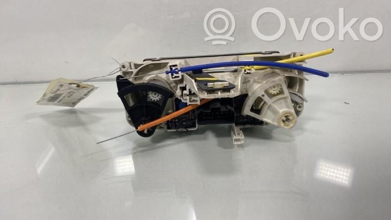 Nissan Note (E11) Climate control unit 