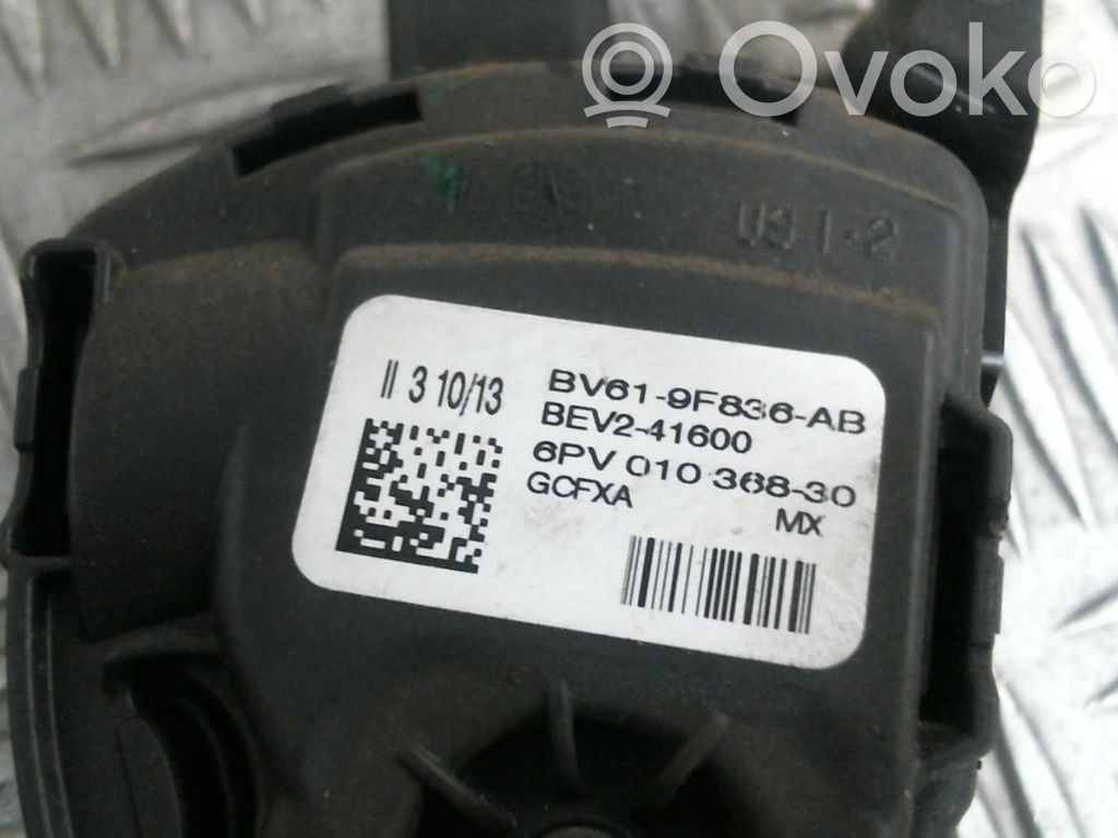 Ford Focus Accelerator throttle pedal 