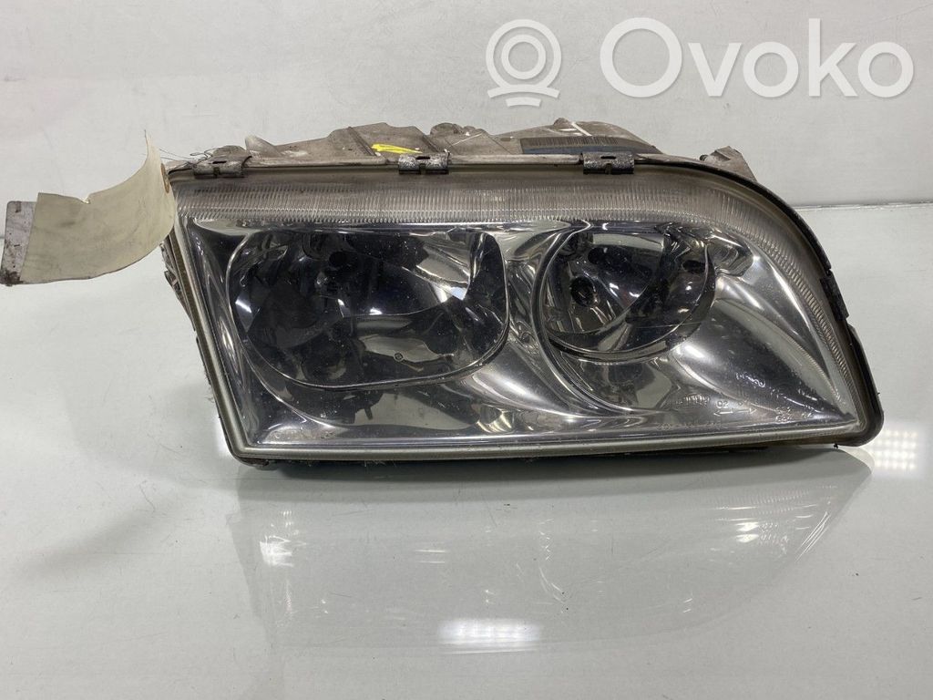 Volvo S40, V40 Lampa przednia 
