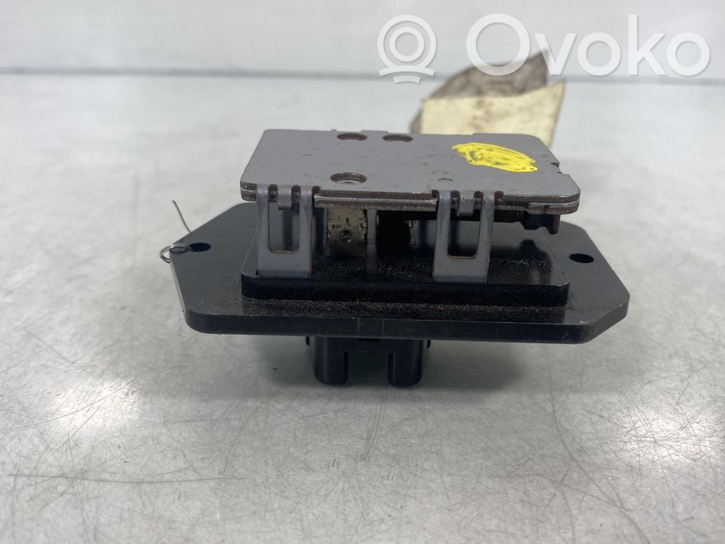 Suzuki SX4 Rezystor / Opornik dmuchawy nawiewu 