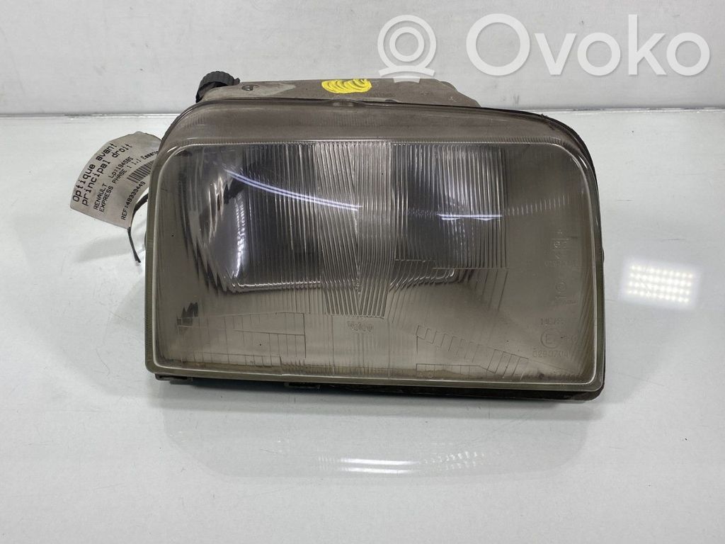 Renault Express Headlight/headlamp 