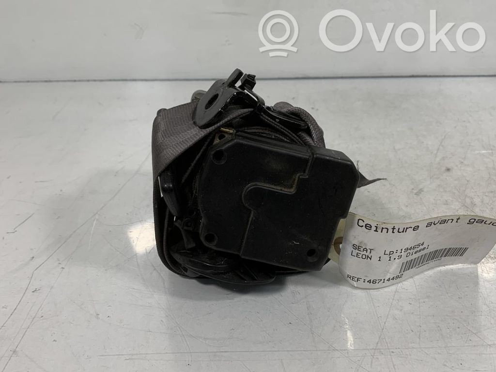 Seat Leon (1M) Hebilla del cinturón delantero 