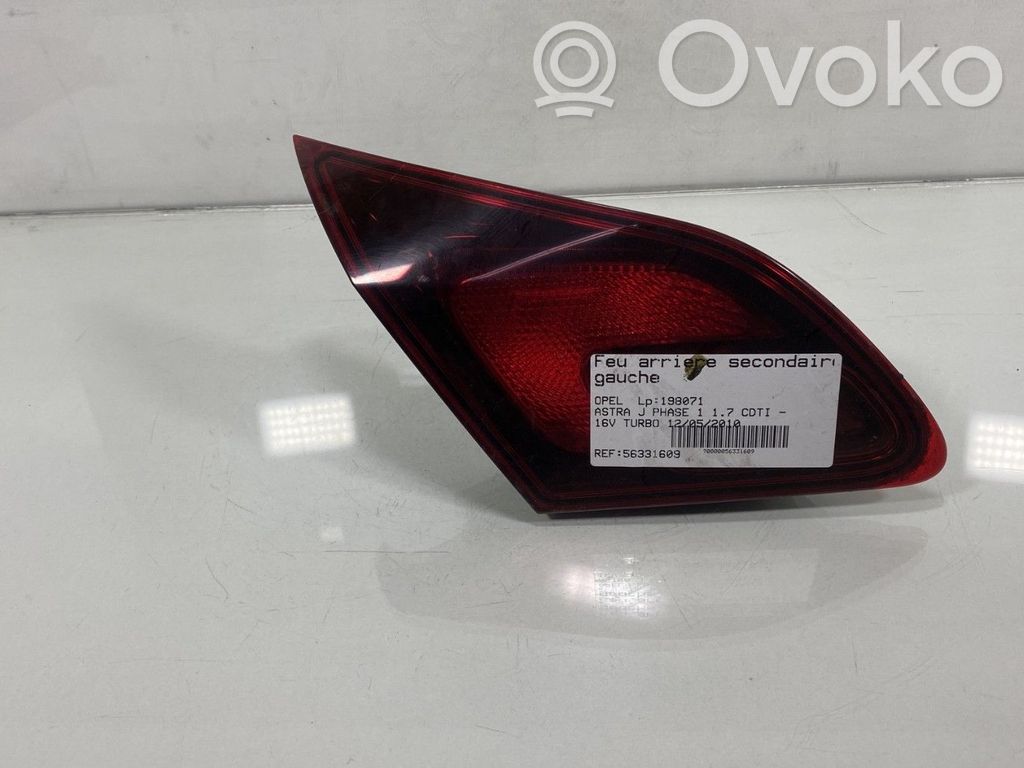 Opel Astra J Luces portón trasero/de freno 