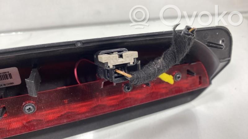 Chevrolet Aveo Lampă frână centrală 