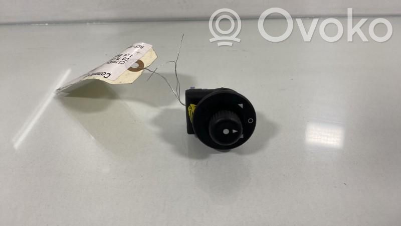Citroen C3 Pluriel Wing mirror switch 