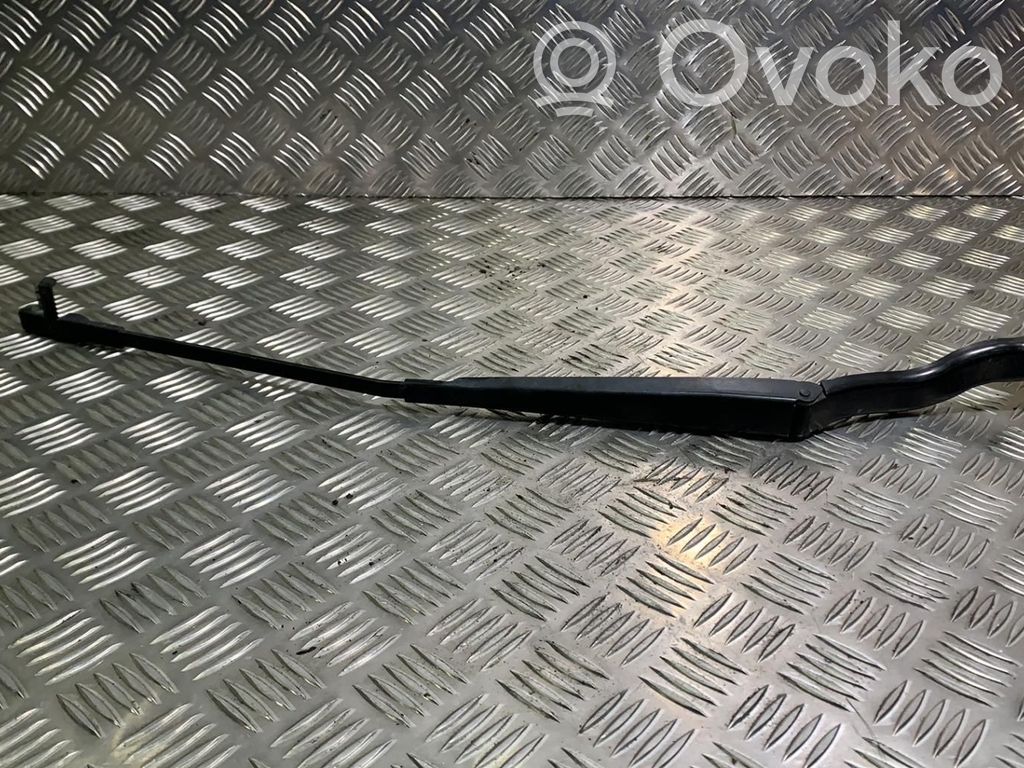 Citroen C6 Front wiper blade arm 
