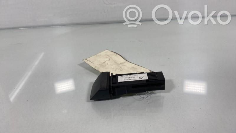 Hazard light switch   D651664H0