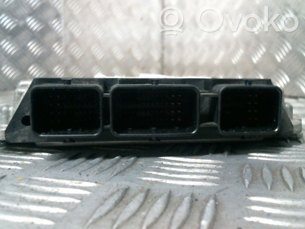 Citroen C4 I Engine control unit/module 
