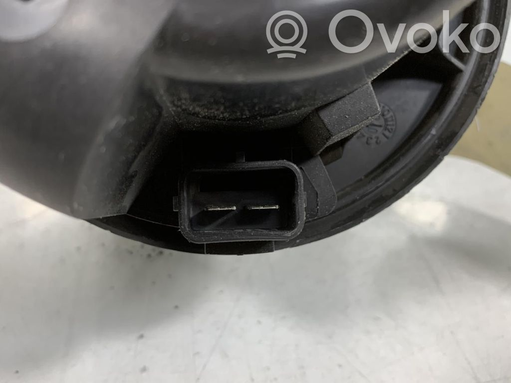 Ford Transit Mazā radiatora ventilators 