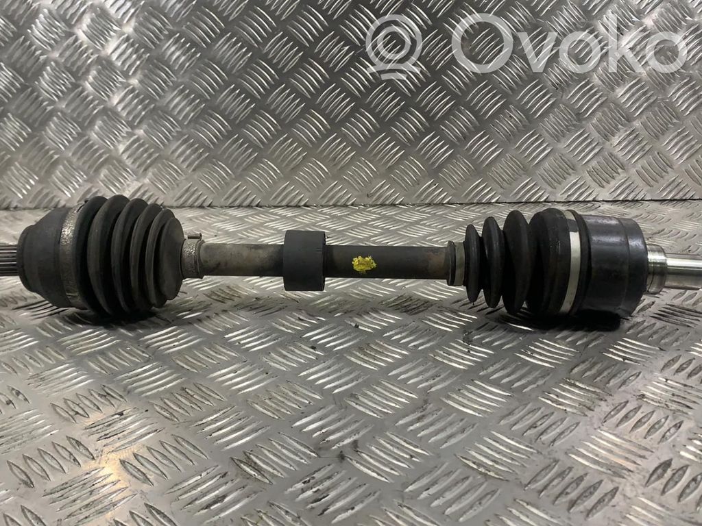 Front driveshaft   FD8225600B
