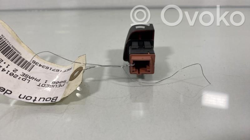 Peugeot 5008 Hazard light switch 