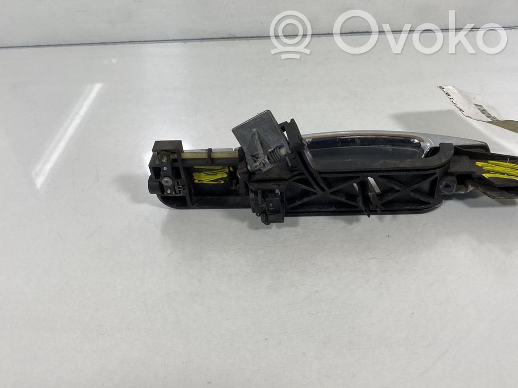 Ford Mondeo Mk III Maniglia esterna per portiera posteriore 