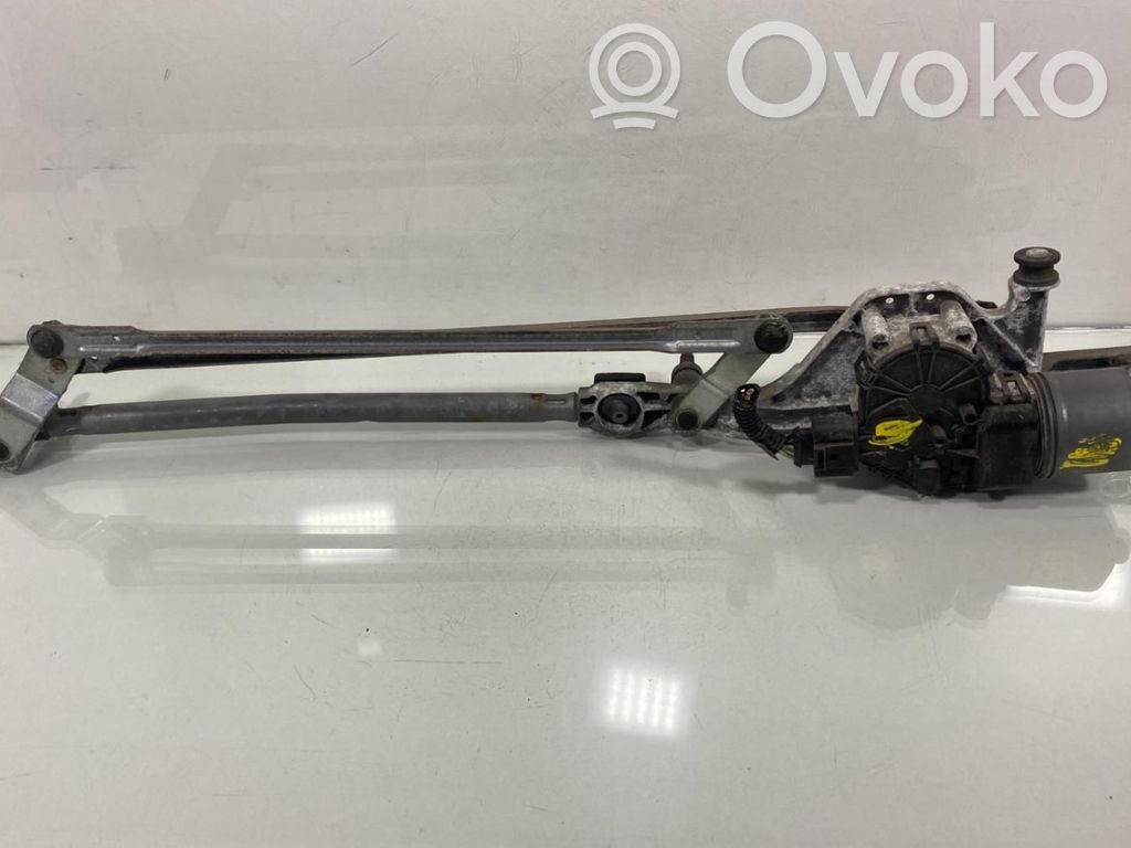 Motor del limpiaparabrisas   1704578