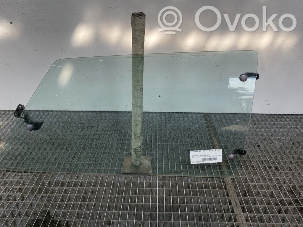 Vidrio lateral trasero   95604569