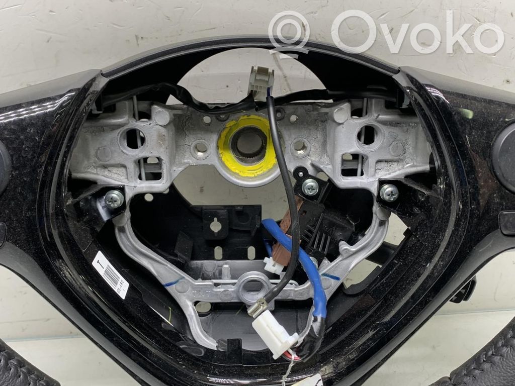 Toyota Aygo AB40 Volan 