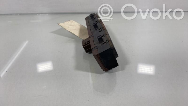 Peugeot Boxer Hazard light switch 