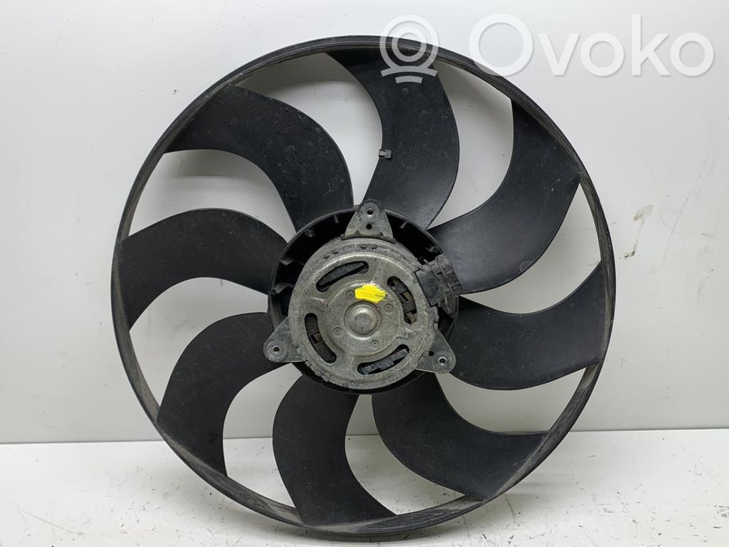 Renault Master III Ventilator electric răcire radiator 