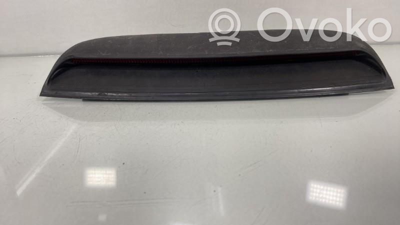 Volkswagen PASSAT B5 Dritte Bremsleuchte
