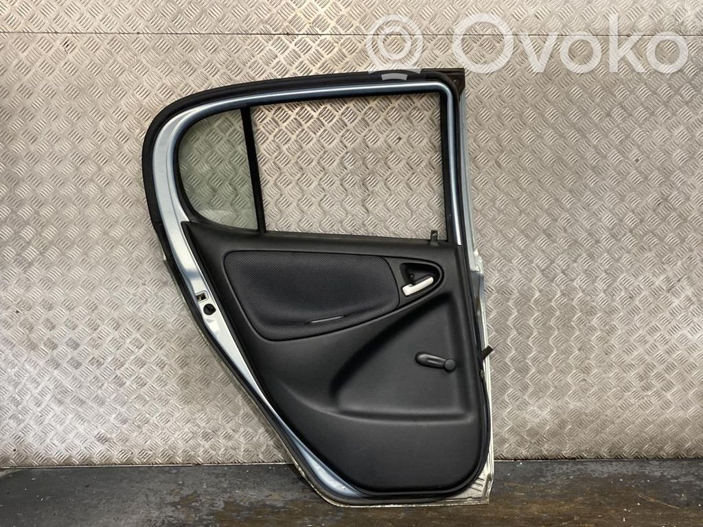 Toyota Yaris Drzwi tylne 