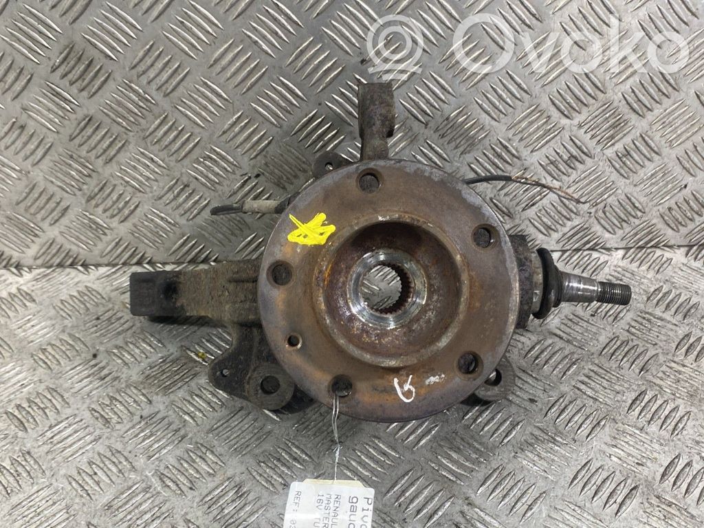 Renault Master III Achsschenkel vorne 
