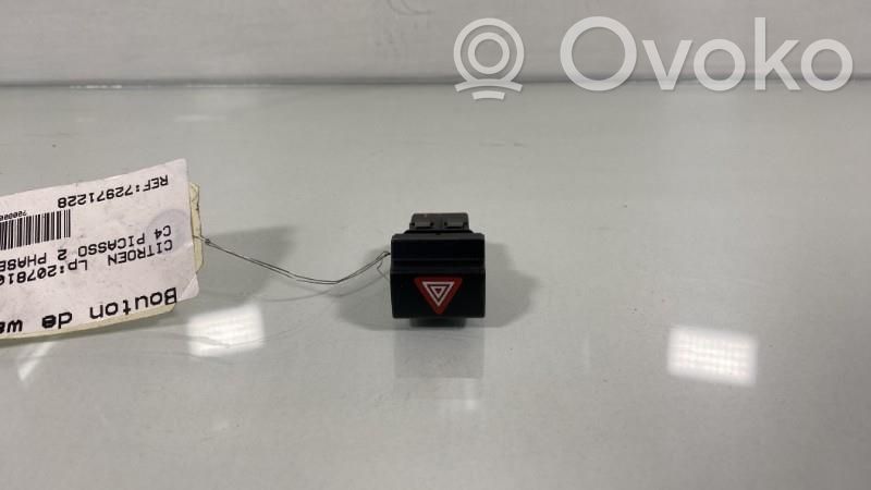 Botón interruptor de luz de peligro   96781018ZD