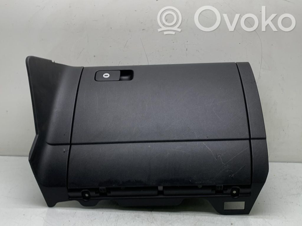 Volkswagen Golf VII Schowek deski rozdzielczej / Komplet 