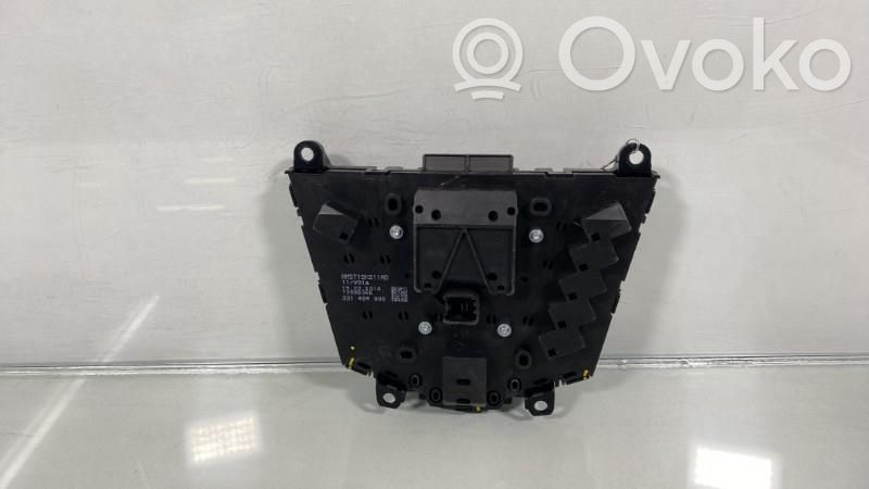 Botón interruptor de luz de peligro   331409000
