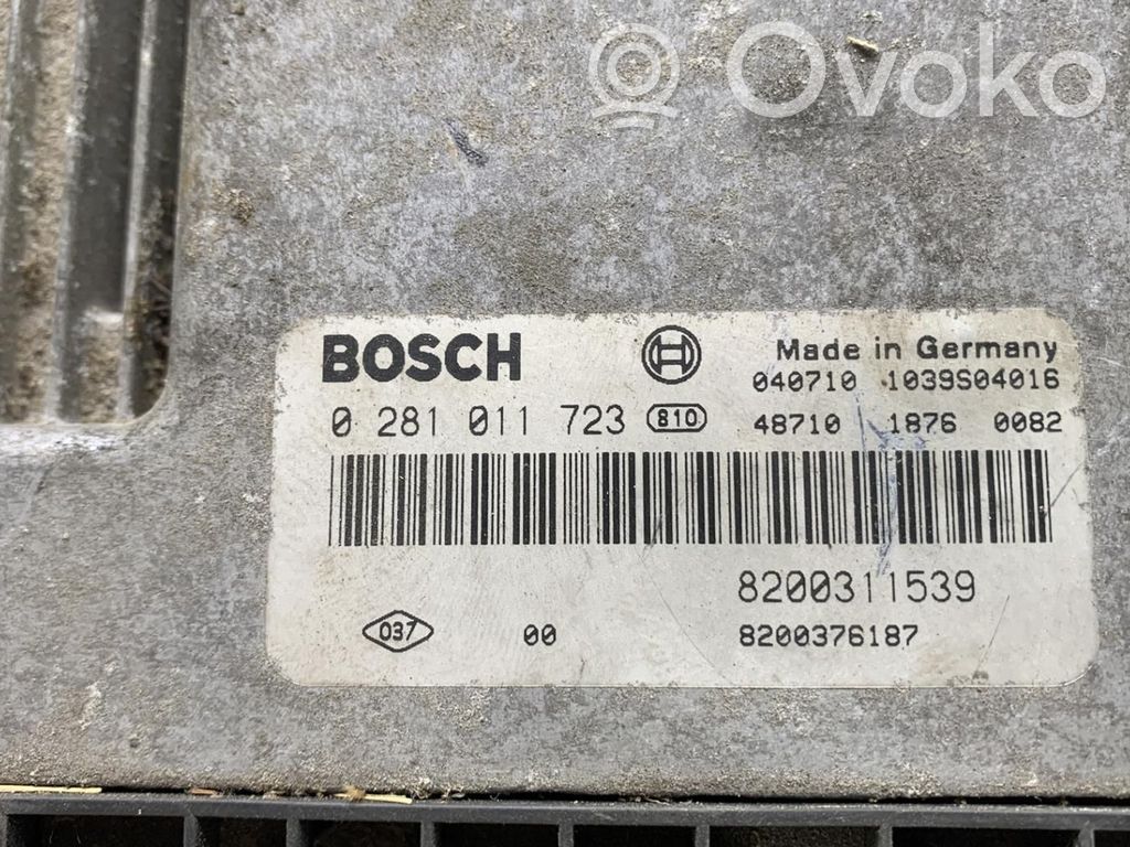 Renault Espace IV Engine control unit/module 