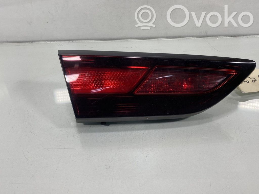 Opel Astra K Takaluukun takavalot 