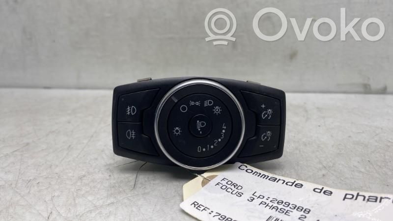 Ford Focus Light switch 