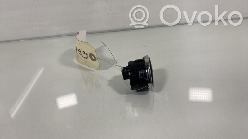 Hazard light switch   39149275