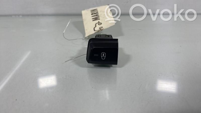 Peugeot 2008 I Interruttore a pulsante della chiusura centralizzata