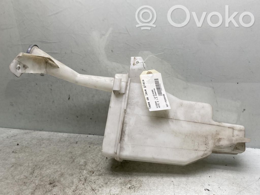 Nissan Note (E12) Langų skysčio bakelis 