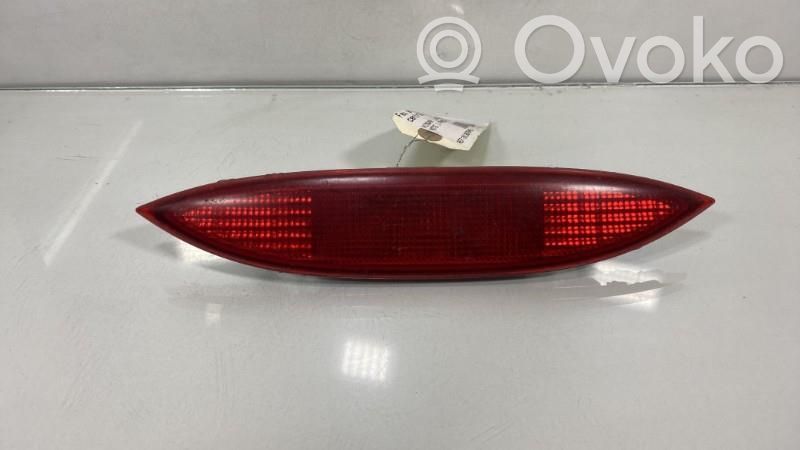 Nissan Note (E11) Third/center stoplight 