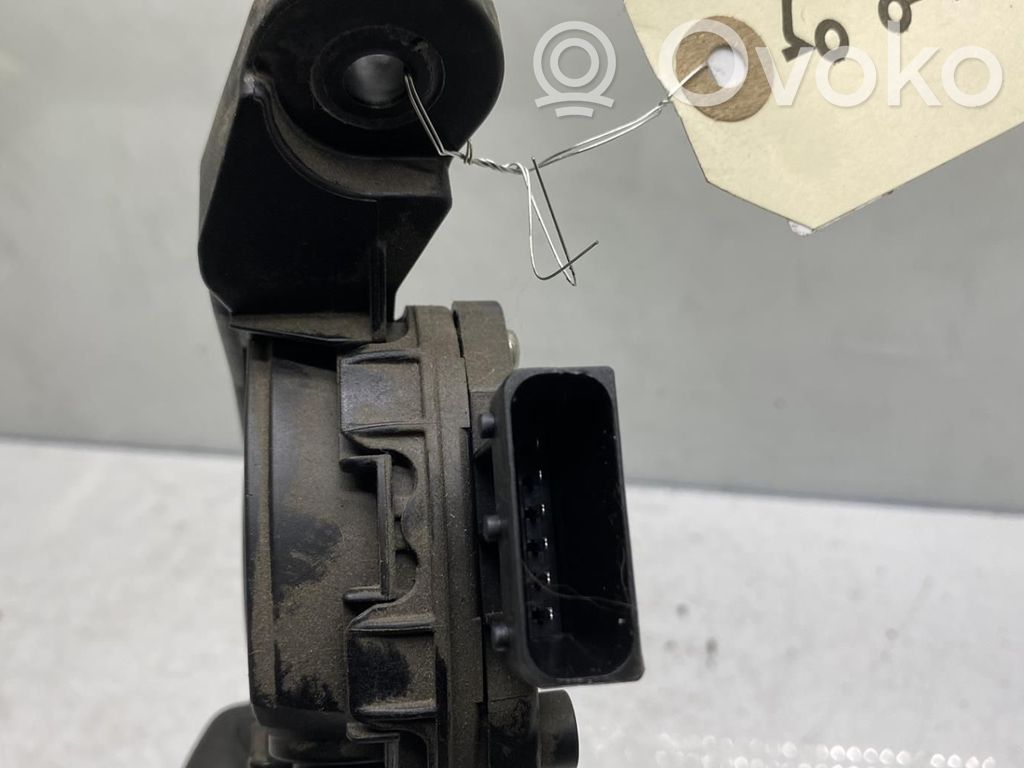 KIA Rio Accelerator throttle pedal 