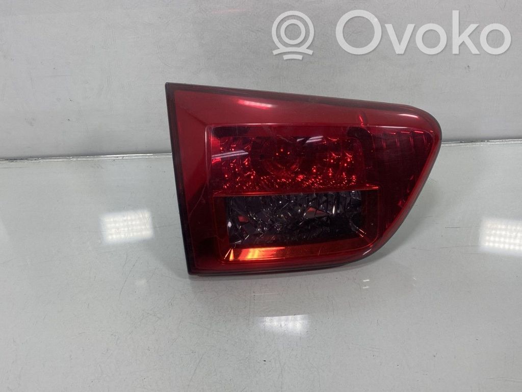 Peugeot 4007 Lampă spate în capacul portbagajului 