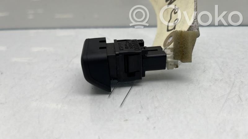 Botón interruptor de luz de peligro   252901U600