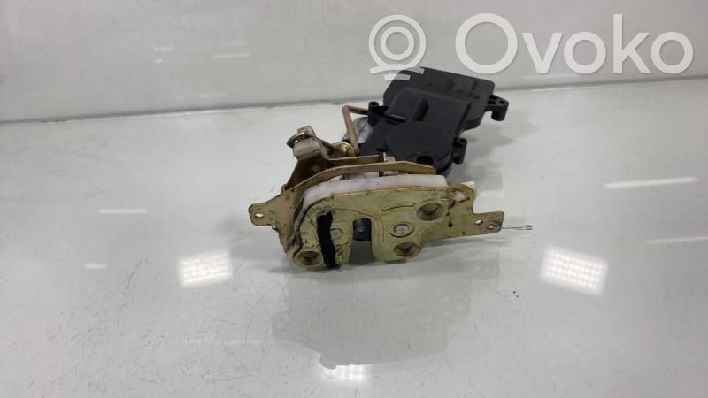 Mazda 2 Front door lock 
