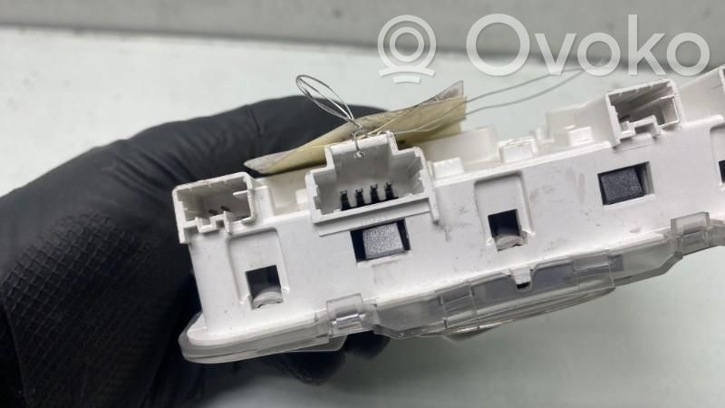 Citroen C4 Cactus Front seat light 