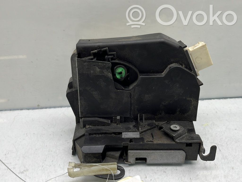 Mini One - Cooper R56 Front door lock 