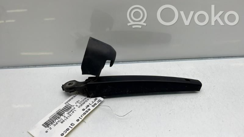 Brazo del limpiaparabrisas trasero   1K8955707A