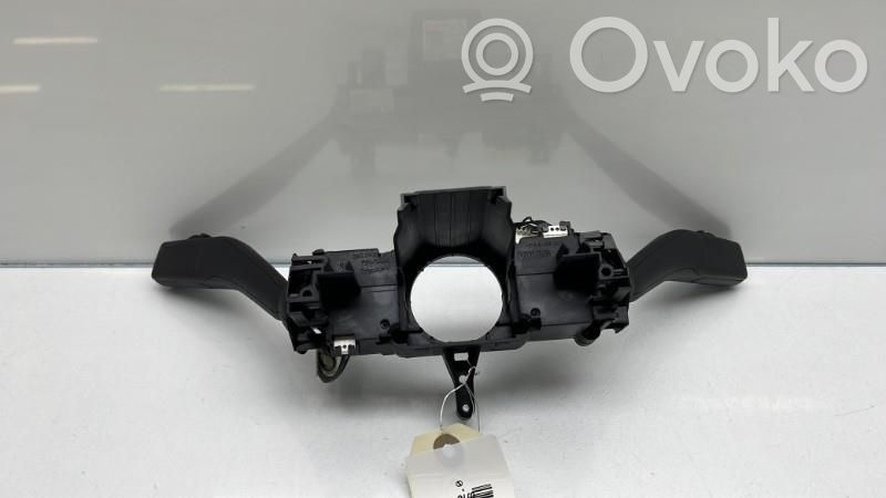Volkswagen Scirocco Leva/interruttore dell’indicatore di direzione e tergicristallo