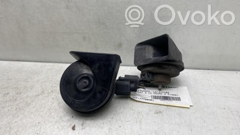 Volkswagen PASSAT CC Äänimerkkilaite 