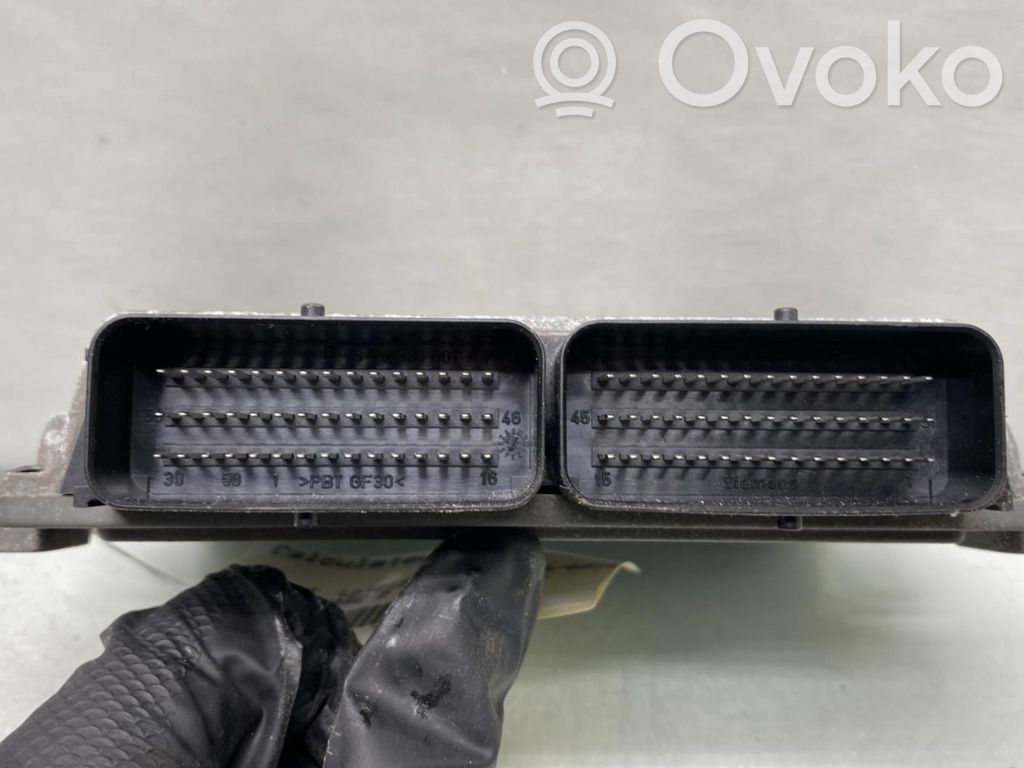 Renault Clio II Engine control unit/module 