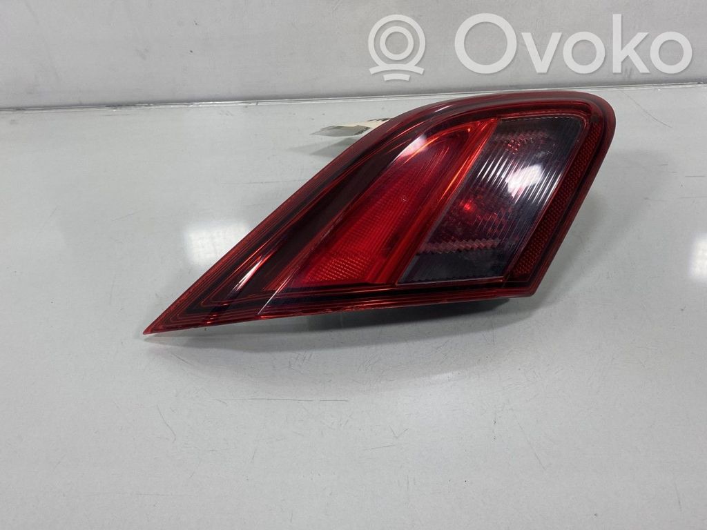 Opel Corsa E Tailgate rear/tail lights 