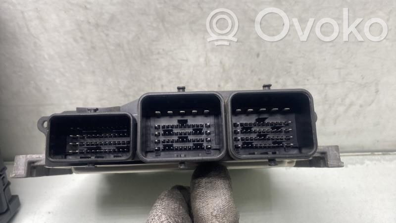 Citroen DS3 Aizdedzes ECU komplekts 